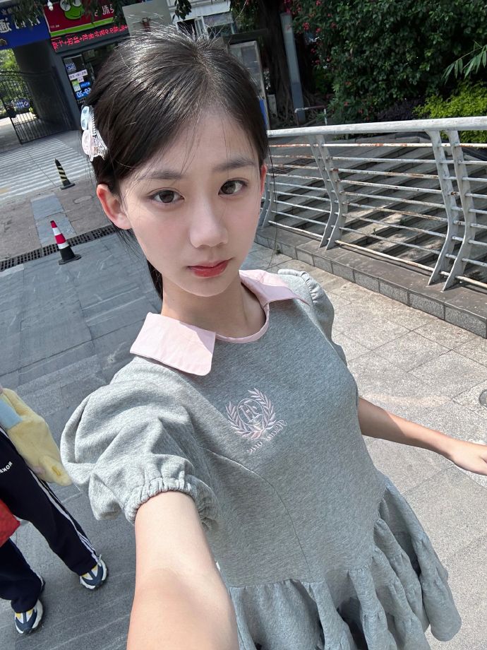 宇宙探索编辑部 封面