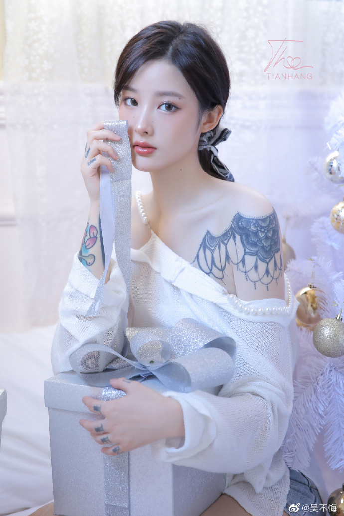 真探 第一季 封面